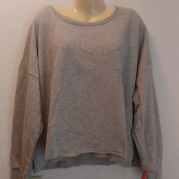 COLSIE Ladies Plus Size 3X Gray Crop Sweatshirt - Picture 1 of 8